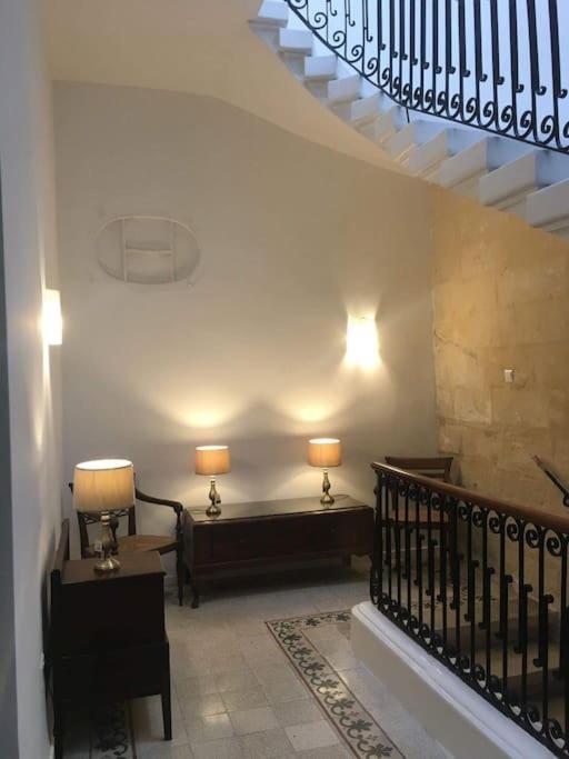 Spacious 4-Bedrooms Townhouse In Tas-Σλιέμα Εξωτερικό φωτογραφία