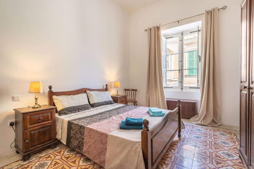 Spacious 4-Bedrooms Townhouse In Tas-Σλιέμα Εξωτερικό φωτογραφία