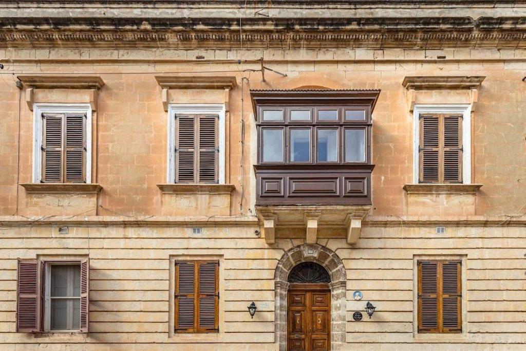 Spacious 4-Bedrooms Townhouse In Tas-Σλιέμα Εξωτερικό φωτογραφία