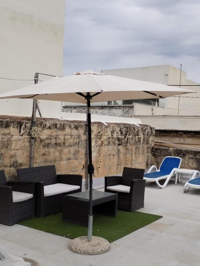 Spacious 4-Bedrooms Townhouse In Tas-Σλιέμα Εξωτερικό φωτογραφία