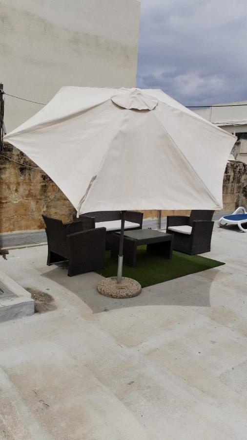 Spacious 4-Bedrooms Townhouse In Tas-Σλιέμα Εξωτερικό φωτογραφία